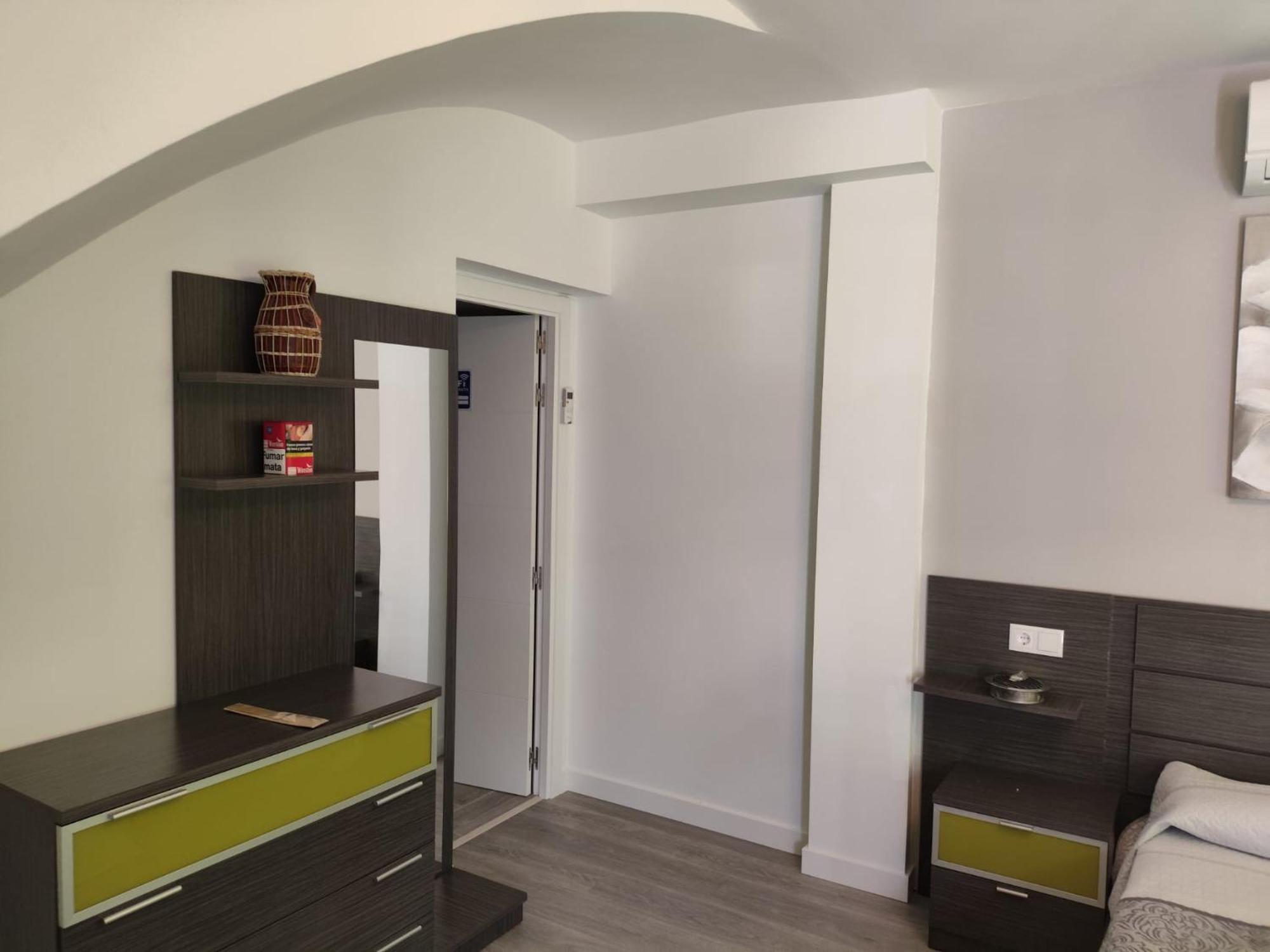La Garrucha Apartment Argamasilla De Alba Exterior photo